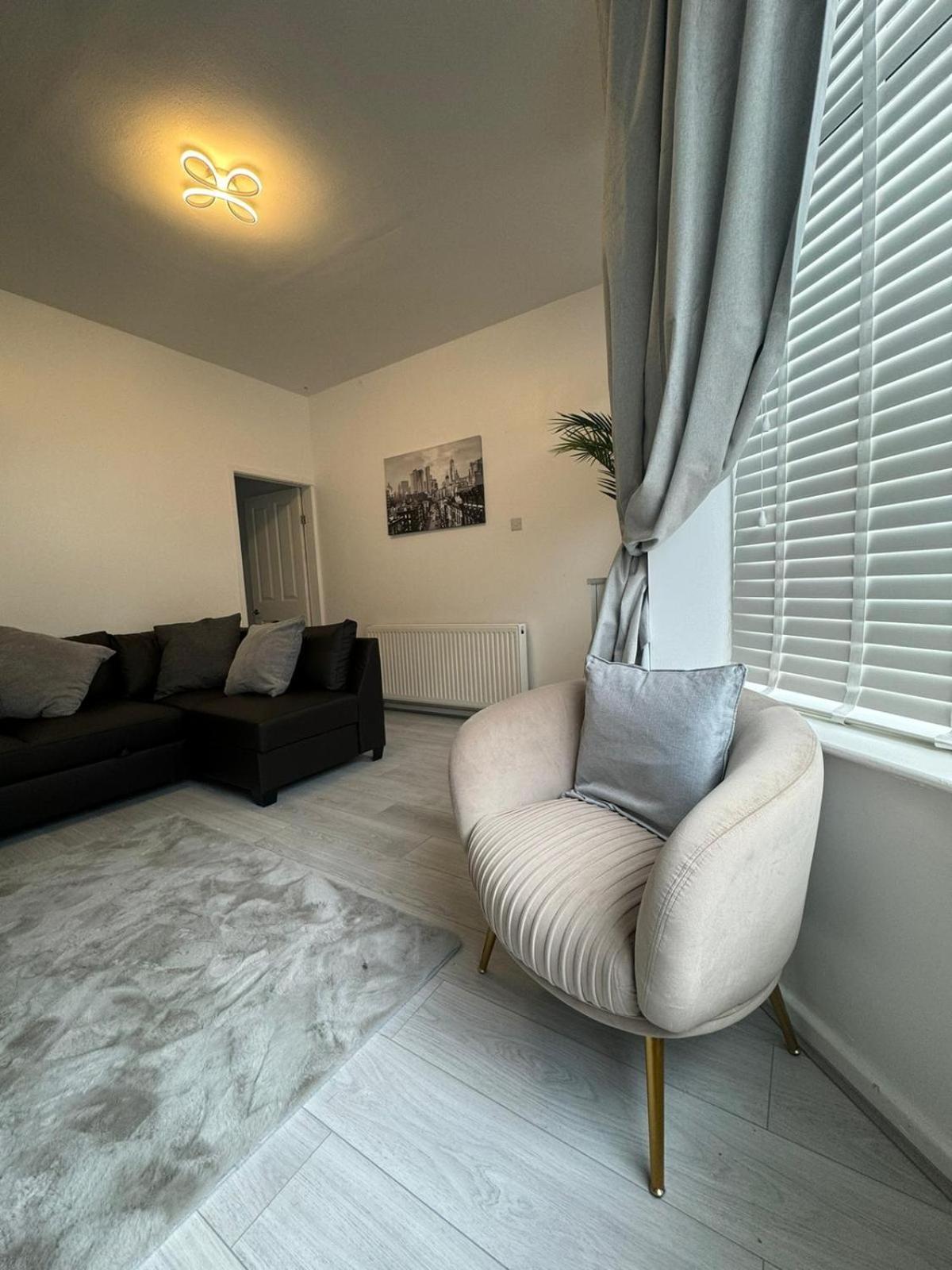 Dmk Haven Apartment Manchester Exterior foto